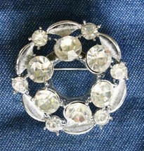 Mid Century Modern Crystal Rhinestone Silver-tone Wreath Brooch 1950s 1 1/2&quot; - £10.35 GBP