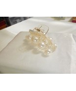 INC International Concepts Kiska Pearl Hair Clip S147 - $127.99 MXN