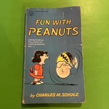 Fun With Peanuts/For The Love of Peanuts Charles M. Schulz 1969 Book  16th Print - £4.91 GBP