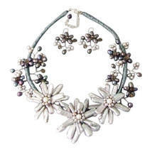 Stick Silver Pearl Triple Flower Vine Jewelry Set - £49.28 GBP