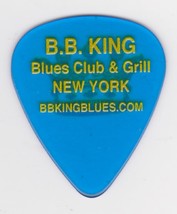 RaRe BB KING BLUES CLUB AND GRILL GUITAR PICK BLUE NEW YORK NY KINGS CROWN - $564.18 MXN