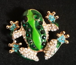 Frog Brooch Pin Green Rhinestone Enamel Jewelry Vintage Used Gold Tone - £8.19 GBP
