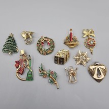 Christmas Jewelry Lot Gold Tone 10 Brooches 1 Pendant Enamel Crystal Hol... - $760.08 MXN