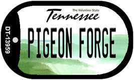 Pigeon Forge Tennessee Novelty Metal Dog Tag Necklace - £12.56 GBP