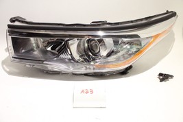 New Genuine OEM Headlight Head Lamp Toyota Highlander 2014-2016 broken mount LH - $138.60