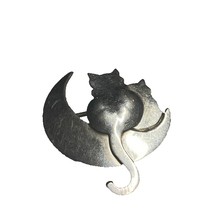 925 STERLING SILVER CATS ON THE MOON BROOCH BY FAR FETCHED SKY - $888.55 MXN