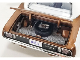 1971 Plymouth Barracuda Tahitian Walnut Metallic and White with White Vinyl Top  - $159.95