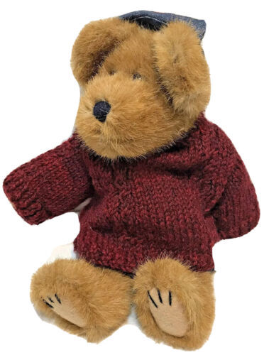 Primary image for Vintage 1995 Boyds Bears Leo Bruinski Plush Bear With Sweater Jeans and Hat 11"