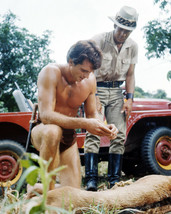 Ron Ely Tarzan Barechested Kneeling By Lion With Jeep In Background 8X10 Photo - £8.45 GBP
