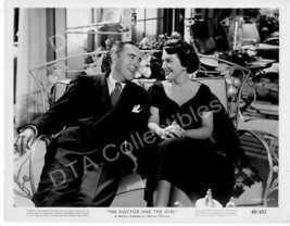 The Doctor And The GIRL-1949-NANCY DAVIS-8&quot;x10&quot; Still Fn - £17.16 GBP