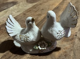 Vintage  Love Birds White Doves Porcelain Figurine Gold Trim Cottagecore... - $12.00