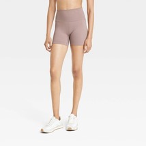 All In Motion Women&#39;s Seamless High-Rise Ribbed Bike Shorts LARGE 4&quot; Lig... - $412.77 MXN