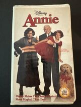 Disney’s Presents Annie VHS Clamshell - $4.12