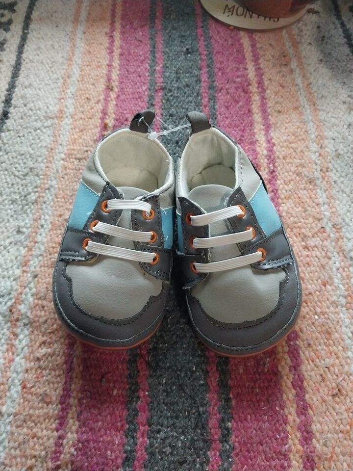 Child Of Mine By Carters 3-6 Months Baby Shoes Grey And Blue - $8.00