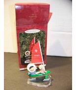 Hallmark Frosty Friends Eskimo Ornament 1997 In Box - €19,50 EUR