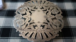 Vintage 6&quot; Wallace Silverplate Trivet - £27.69 GBP