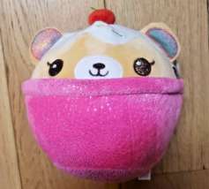 Bear Cake Stuffed Animal Squish Pet Cute Cuddly Stuffie Pink New With Tags - $202.07 MXN