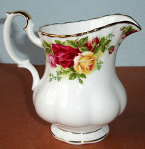 Royal Albert Old Country Roses Footed Creamer New - £33.50 GBP