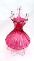 Antique Victorian Quality Hand Crafted Cranberry Glass Ribbed Footed Vase - £75.08 GBP