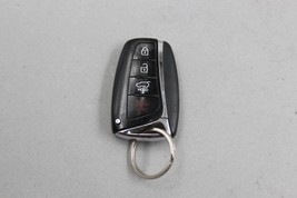 Fob/Remote Smart Key Four Button XL 2013-2019 HYUNDAI SANTA FE OEM #38861 - $543.89 MXN