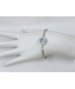 925 Sterling Silver Floating Cubic Zirconia and Swirl Halo Bangle - €33,26 EUR