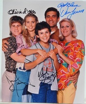 THE WONDER YEARS Cast Signed Photo X4 - Fred Savage, Olivia d&#39;Abo, Dan L... - £315.74 GBP