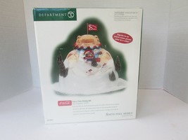 Dept 56 56851 Coca Cola Sliding Hill North Pole Operating Accessory 2003... - $1,336.49 MXN