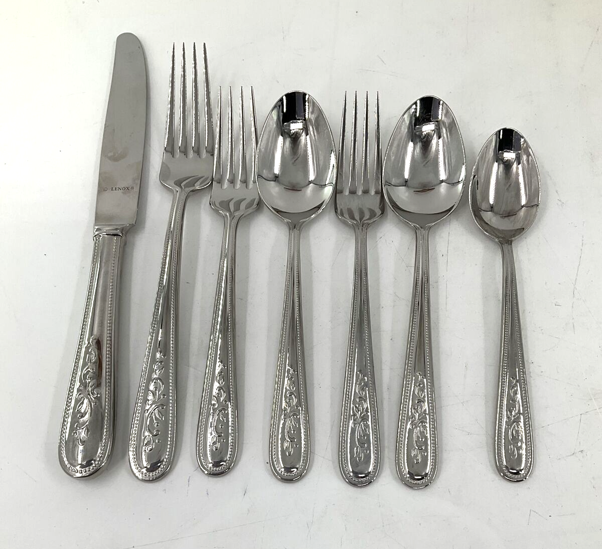 Lenox Pearl Platinum 18/10 Stainless 5pc. Place Setting (Service for One) - $36.62