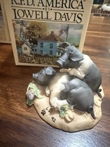 Lowell Davis  Pigs  &quot;The Orphans&quot; Scotland 1986 Schmid Border Fine Arts G10 - $11.40