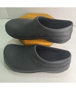 Crocs On The Clock Dual Confort Slip Resistant Black Slip On Shoes  M 5 W 7 - $489.88 MXN