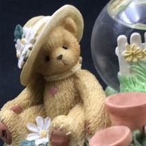 2001 Cherished Teddies May Flowers Daisies Figurine Waterball 978981 Enesco - £11.05 GBP