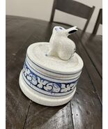 DEDHAM Pottery Potting Shed Bunny Rabbit 6” Butter Dish Blue &amp; White Cra... - €59,67 EUR