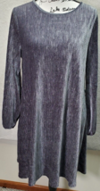 VICI Sheath Dress Women&#39;s Size XS Silver Metallic Velvet Long Sleeve Round Neck - £20.32 GBP