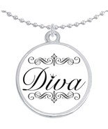Diva Round Pendant Necklace Beautiful Fashion Jewelry - £8.62 GBP