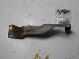 2008 Chevrolet Silverado 1500 Front RH Passenger Upper Fender Mounting B... - $28.99