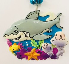 Mardi Gras Bead Necklace Large Emblem Cartoon Shark Louisiana 18 Inches ... - $12.86