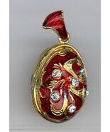 Russian Faux Egg Pendant w/clear crystals, gold swirls, Red and gold band - $697.99 MXN