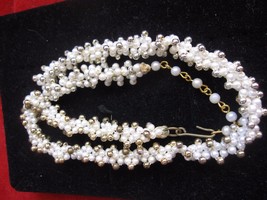 Vintage Twisted Faux Pearl &amp; Gold Bead Necklace 18&quot; - £7.41 GBP