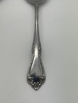 2 WM. A Rogers Deluxe Stainless Oneida Ltd MANSFIELD  Place / Oval Soup Spoons - £6.19 GBP