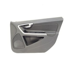 Front Interior Door Trim Panel Right OEM 2015 Volvo S60 Platinum - $643.77 MXN
