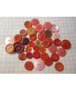 Vintage lot of Sewing Buttons - Large Mix of Reds / Pinks Rounds - £19.57 GBP