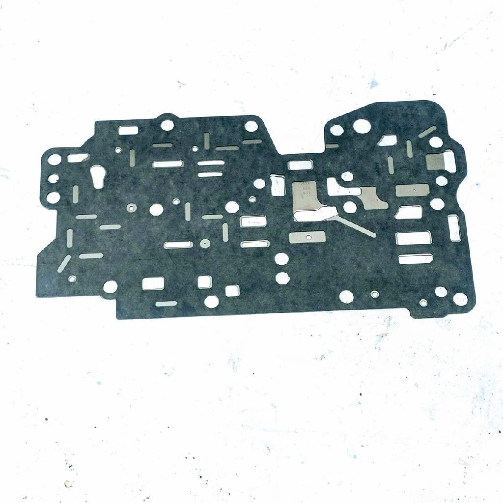 Primary image for GM 24226386 2002-2005 Saturn Vue Auto Trans Valve Body Separator Plate OEM NORS