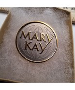 Mary Kay Pin Round Silver Tone Background Gold Tone - $9.00