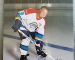 Bobby Hull Signed 8x10 Deceased Chicago Black Hawk authenticated - $838.82 MXN
