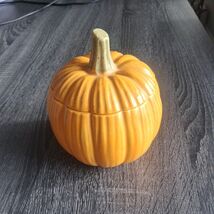 Vtg Pumpkin Bowl Jar w/ Lid Ceramic Candy Dish (b2) - $12.73
