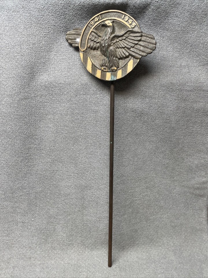 Vintage Antique World War II 1941-1945 Veteran Memorial Maker Metal KG Jd - $29.70 Vintage Antique World War II 1941-1945 Veteran Memorial Maker Metal KG Jd - $29.70