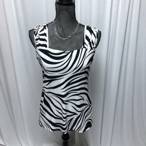 Monroe &amp; Main Top Womens Small Zebra Black White Print Stretchy Sleeveless - £9.21 GBP