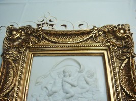 Framed Stone Wall Plaque 3D stone compound resin, &quot;Three Angels&quot; gold frame - £114.74 GBP