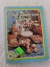 Fresh Mushroom Cookbook by Sybil Henderson Paperback Vintage 1968 - £5.07 GBP