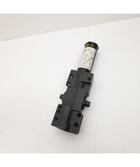 Extra Heavy Duty Commercial  Door Closer, Cast Iron R39770 4UF1 Door Clo... - $805.48 MXN